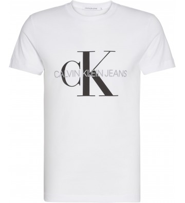 Calvin Klein t-shirt...